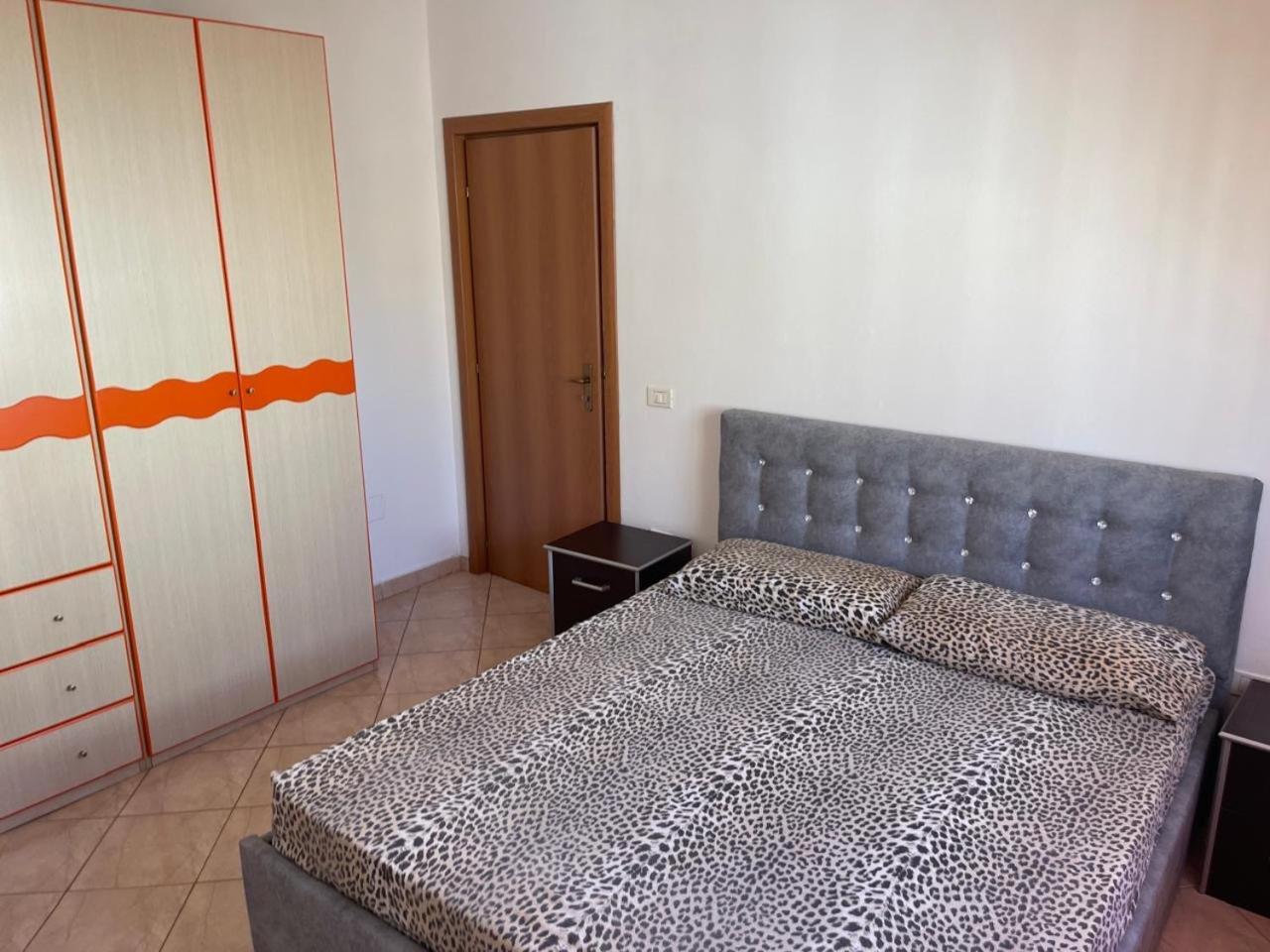 Appartamento Luce Durrës Buitenkant foto
